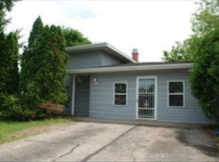 W6681 Reef Rd, Onalaska, WI 54650