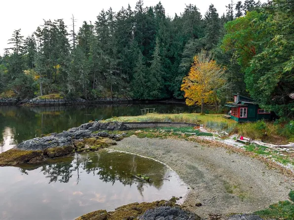 6320 E Sooke Rd, Sooke, BC V9Z 0C1