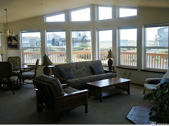 5th image of 1248 Ocean Shores Blvd