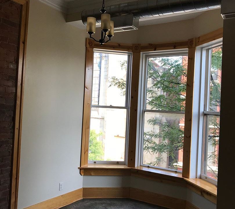 2nd image of 105 W 9th St APT 1