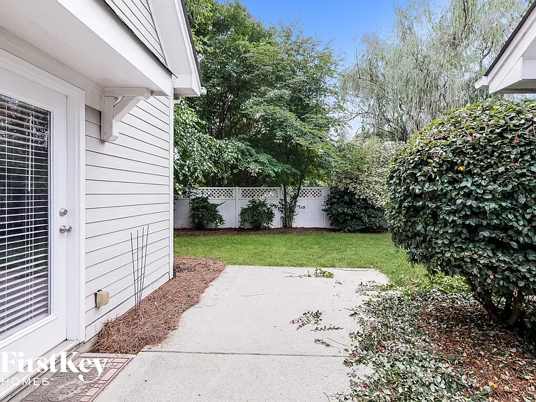 7142 Blakeney Greens Blvd — Photo 14