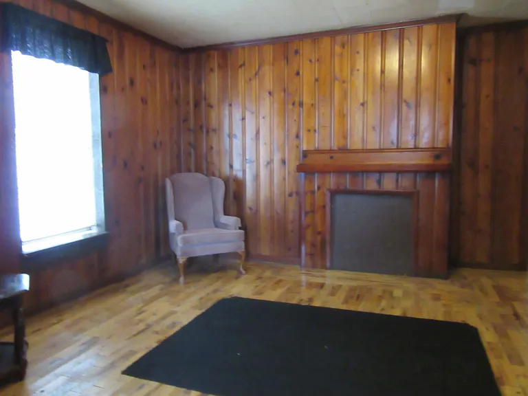 970 Washington Ave #A — Photo 5
