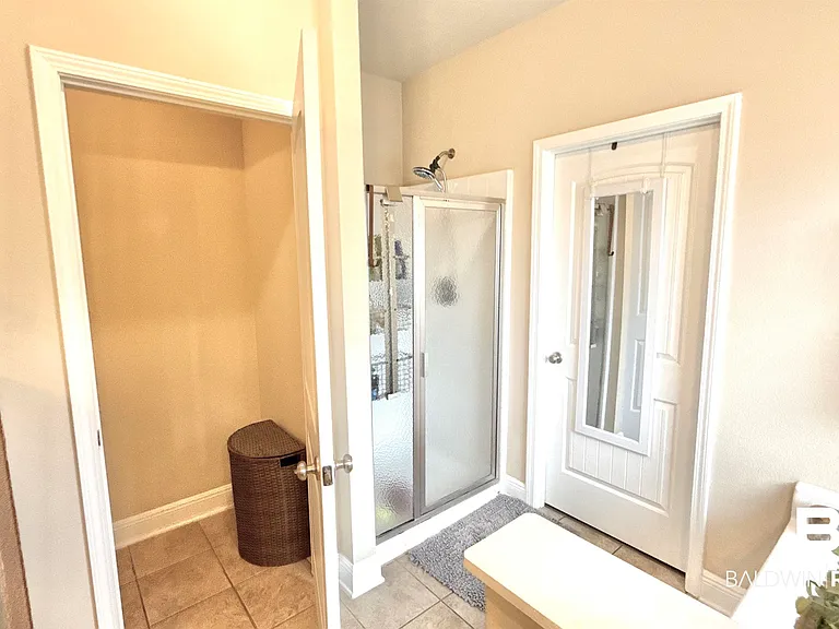 697 Parish Lakes Dr — Photo 18