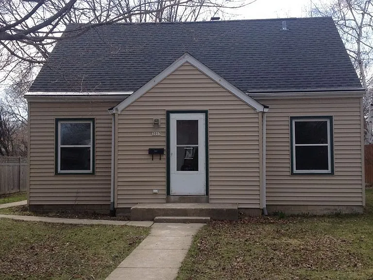 3015 N 81st St photo 1