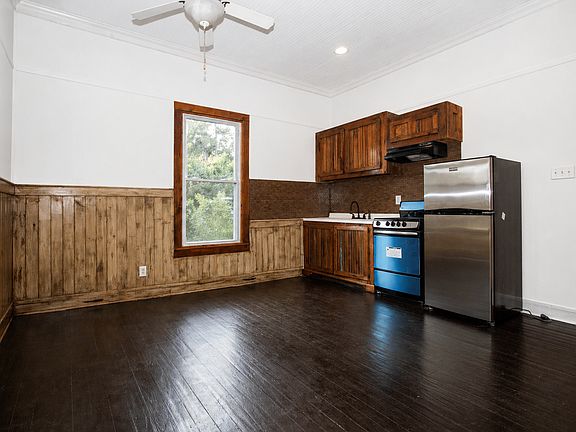 Living Room & Kitchen