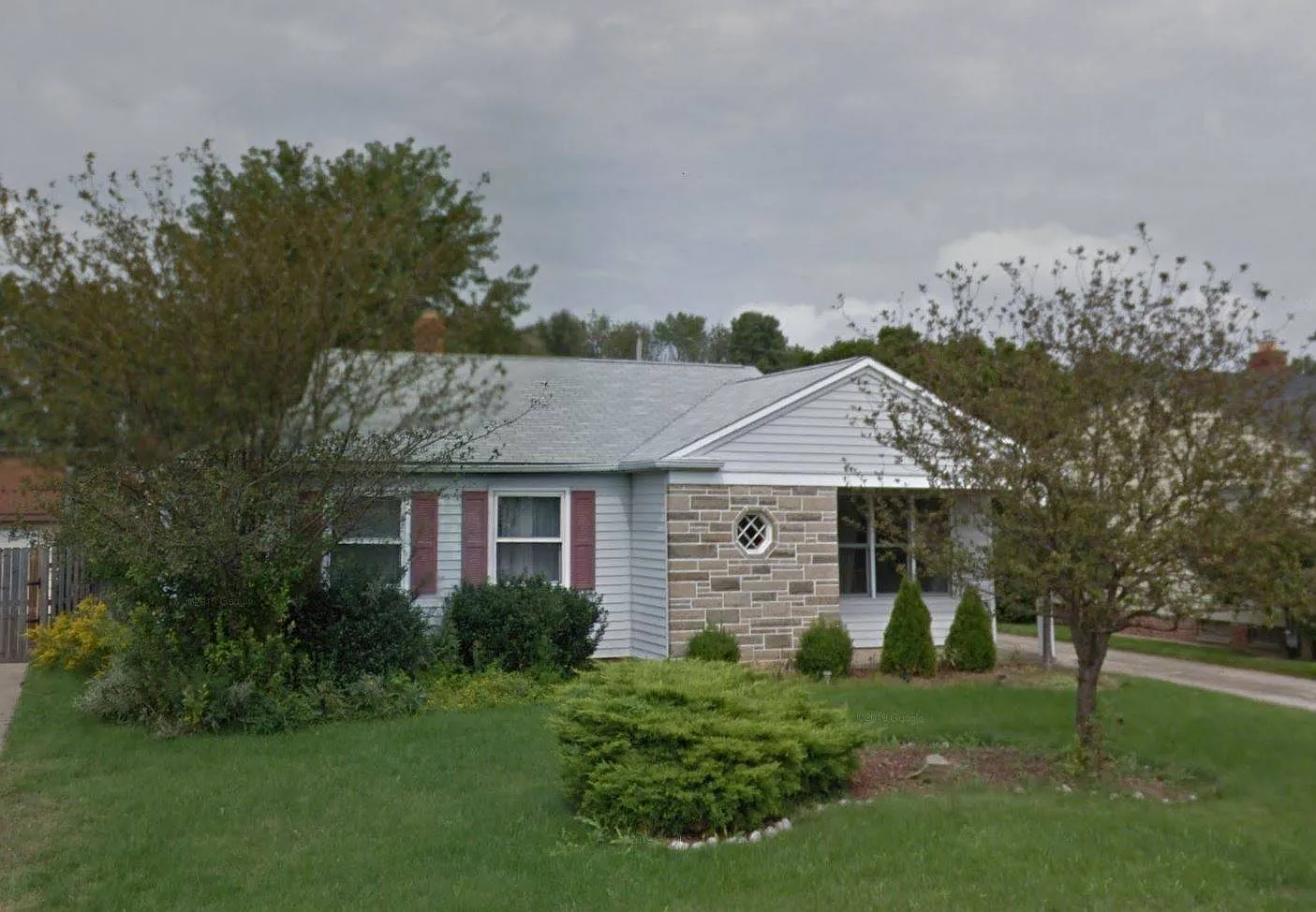 11220 Riveredge Dr photo 1