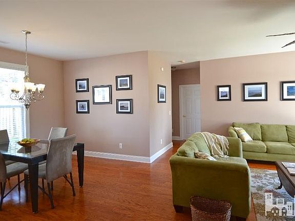 5th image of 1108 Garden Club Way