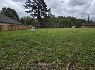 220 Pine St, Prairie View, TX 77445