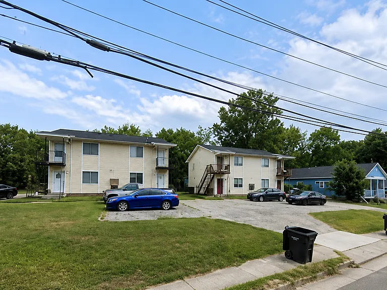 1501 Chapel Hill Rd #B — Photo 8