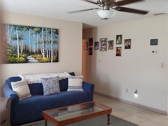 2nd image of 334 Highlands Lake Dr