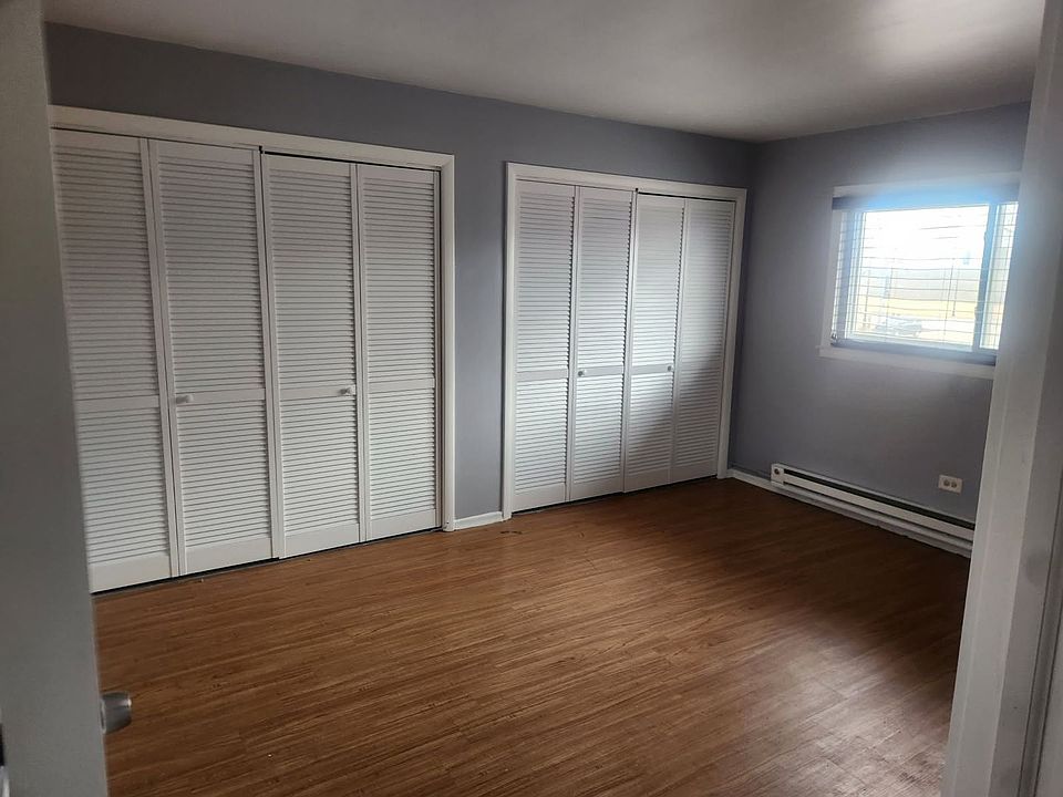 2nd image of 5417 Saint Charles Rd APT 1B