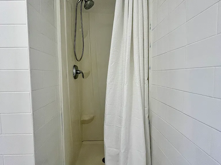 889 Farmington Ave #1 — Photo 5