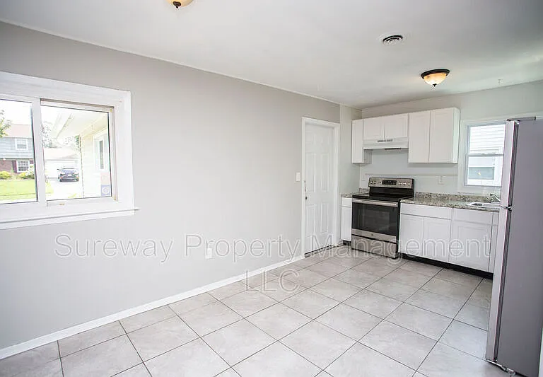 17 Snowdon Ln — Photo 12