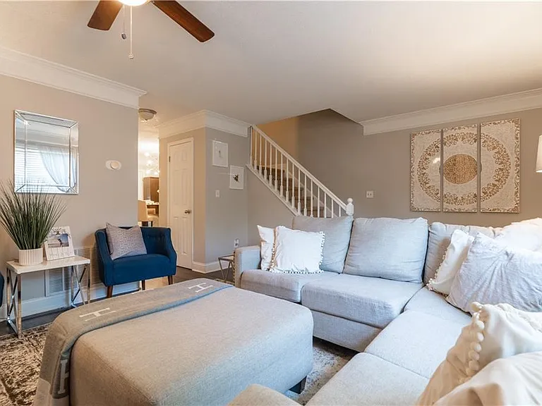 6900 Roswell Rd #N13 — Photo 7
