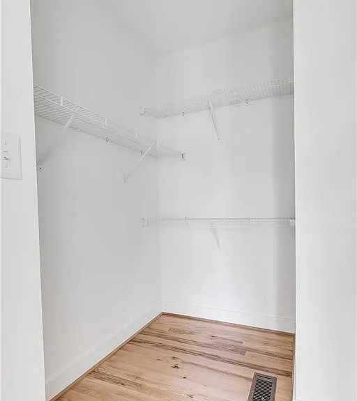 220 N 20th St #1 — Photo 28