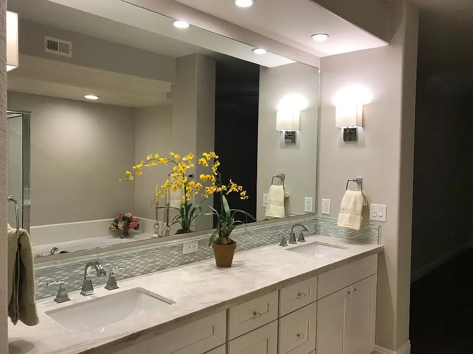Master vanity
