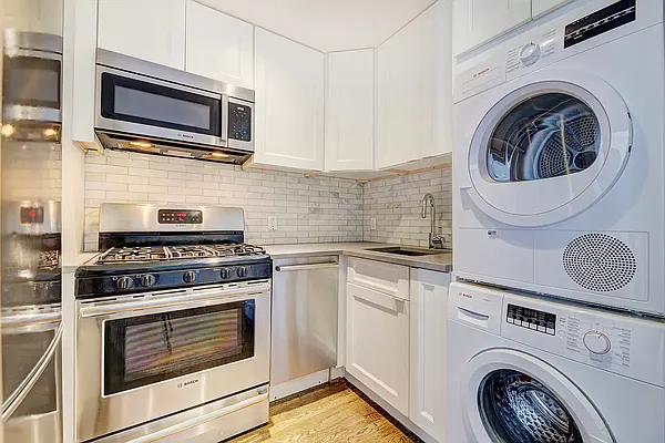 Rented by REAL New York | media 12