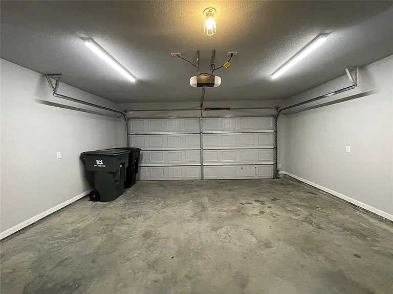 8113 Northgate Loop — Photo 31