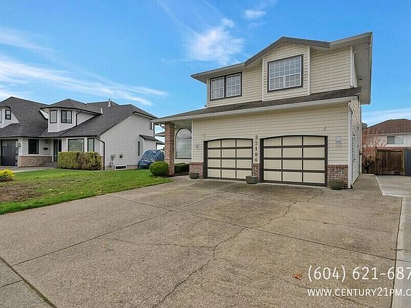 2nd image of 32186 Elkford Dr