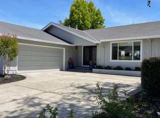 6738 Fairfield Dr, Santa Rosa, CA 95409