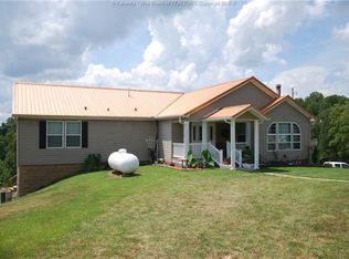 5158 Chandler Ridge Rd, Glenwood, WV 25520