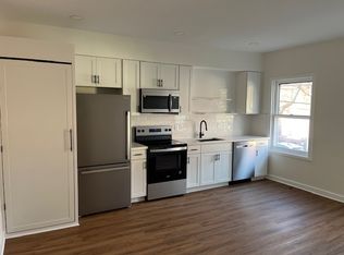 108 W 4th St #4, Frederick, MD 21701