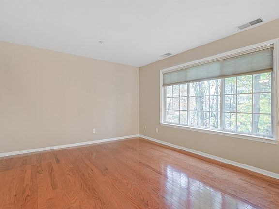 Living Room -hardwood floors