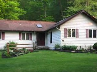 427 Burlingham Rd, Bloomingburg, NY 12721