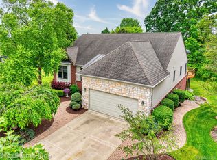 57755 Cider Mill Dr, New Hudson, MI 48165