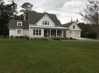 18327 Section St, Fairhope, AL 36532