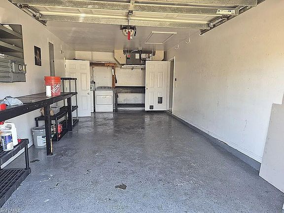 3rd image of 412 Alabama RD S