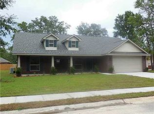 132 Cattial Ln, Ocean Springs, MS 39564