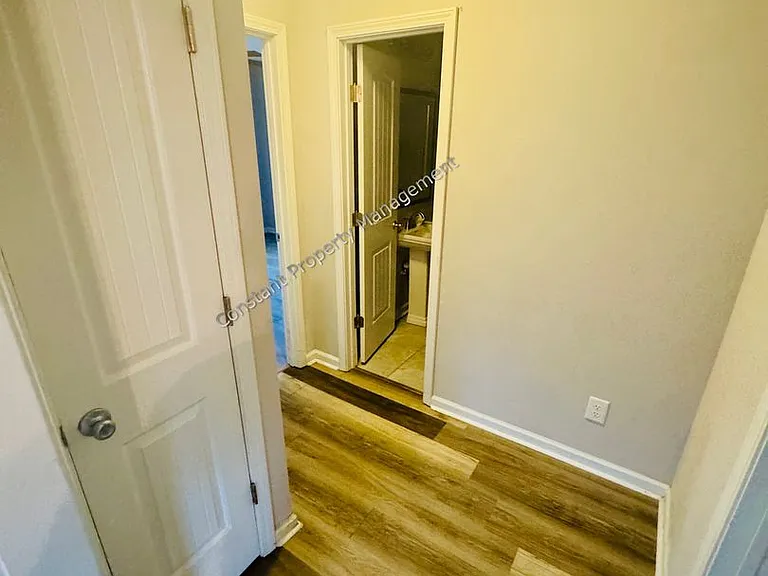 165 Garrison Rd — Photo 11
