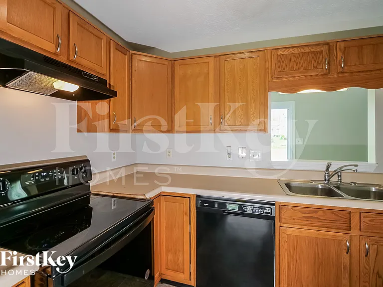 11120 Fall Dr — Photo 9