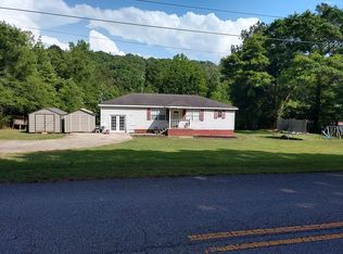2906 Grayton Rd, Ohatchee, AL 36271