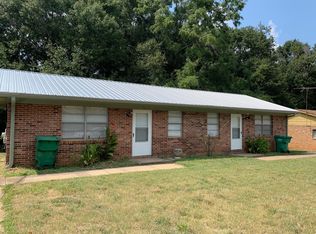 135 Sycamore Ln #A, Athens, GA 30605