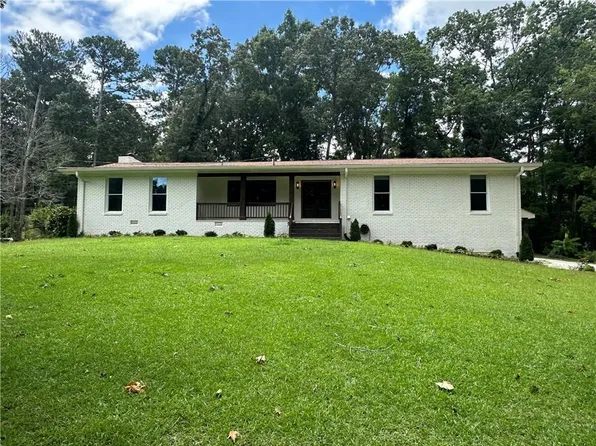 2618 Beechwood Dr, Marietta, GA 30062
