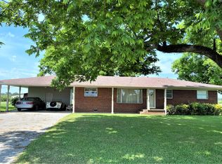 559 Jordan Rd, Ellisville, MS 39437