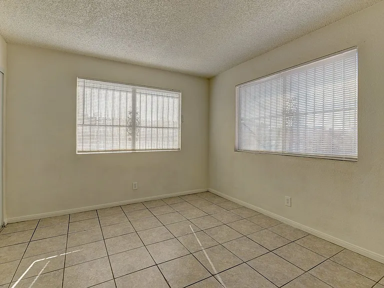3639 Kolendo Ct — Photo 14