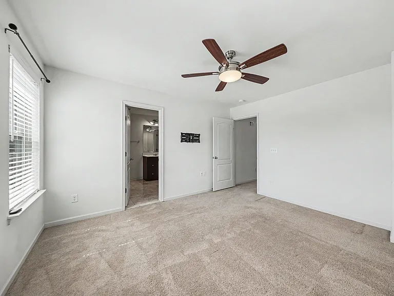 1428 Hudgins Farm Cir — Photo 27