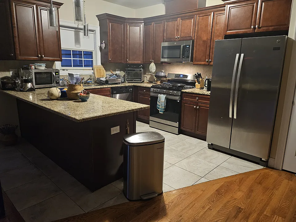 315 Frank E Rodgers Blvd N #1