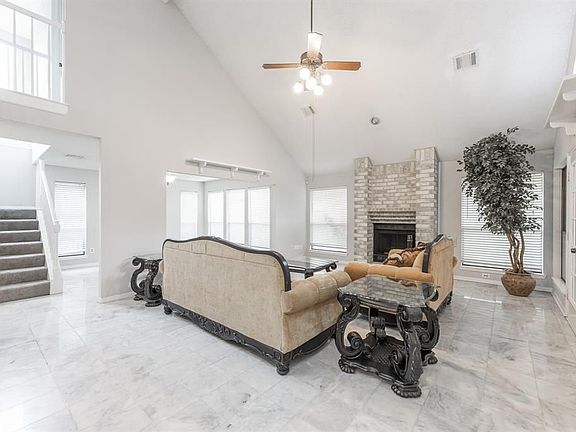 4th image of 3411 Stillwater Ln
