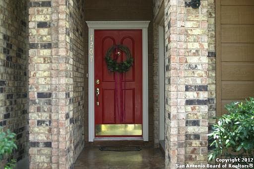 2nd image of 7207 Valley Trails St.