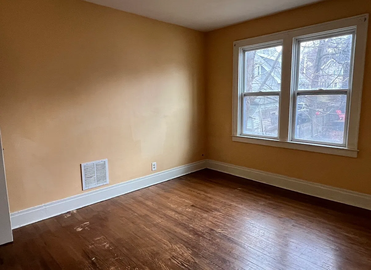 3 bed, 1500 sqft, $1,550 — Photo 3