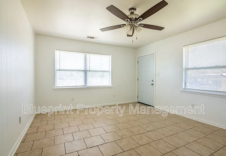 1521 22nd Street Ensley #A — Photo 2