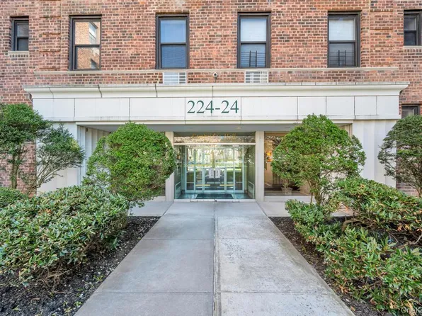 224-24 Union Turnpike #1P, Bayside, NY 11364