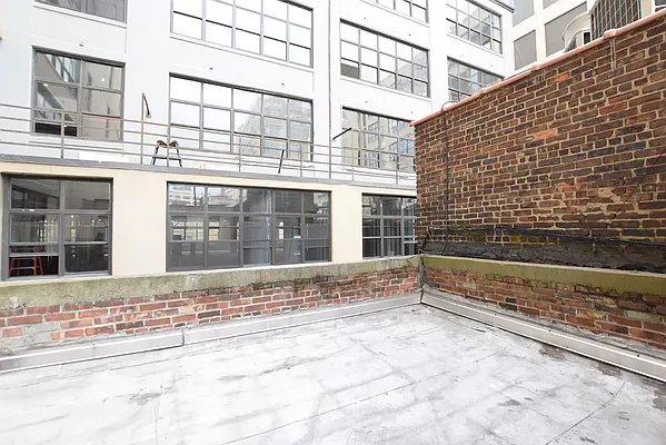 Rented by REAL New York | media 16