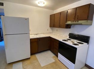 1324 SW Western Ave #12888043, Topeka, KS 66604