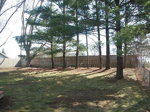 5th image of 3917 Fordham Dr NE