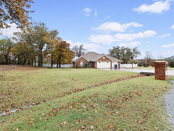 5th image of 4125 Twelve Oaks Dr